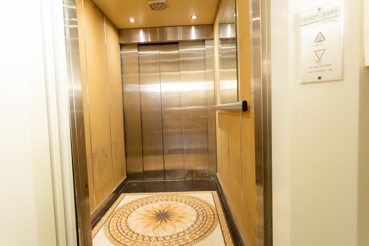 Nahalat Yehuda Residence Tel Aviv Buitenkant foto